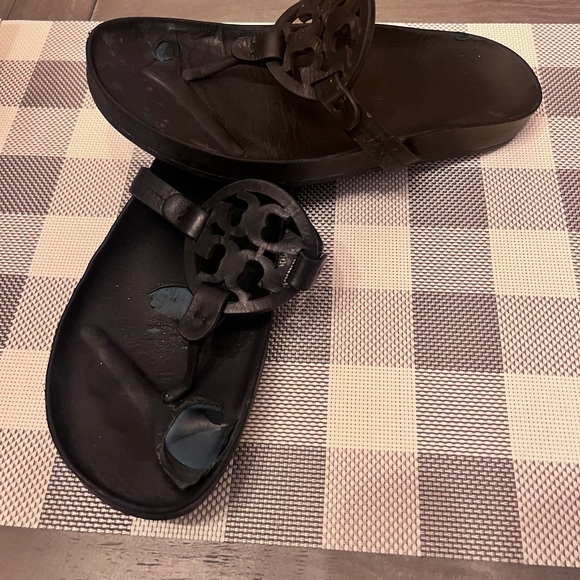 Well Loved Tory Burch Cloud Sandals - Picture 2 of 9